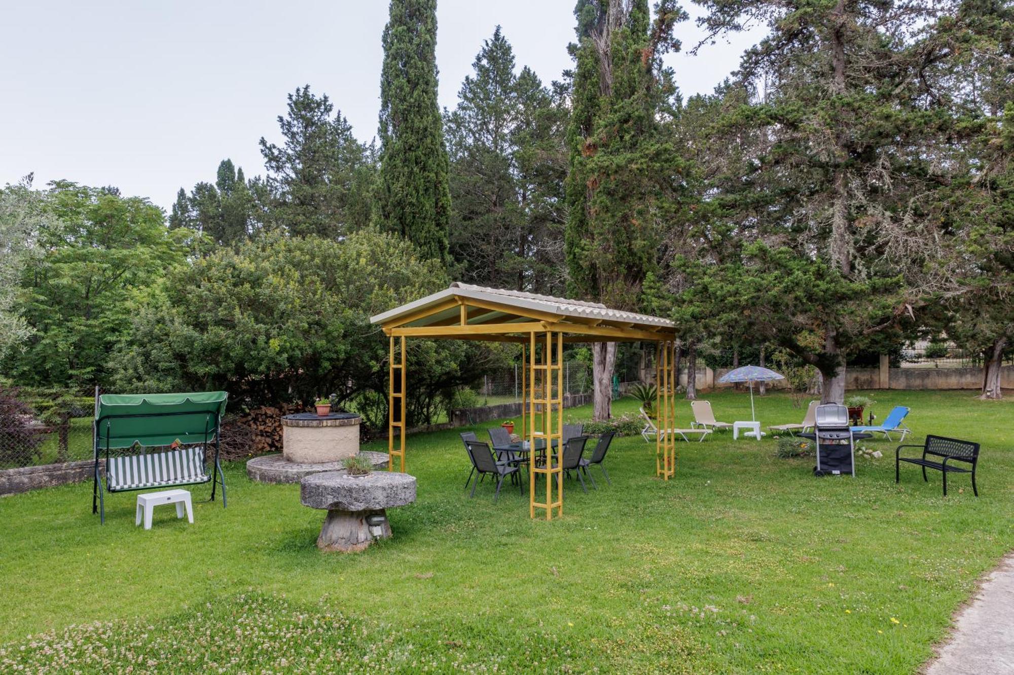 Gazátika Villa Haris מראה חיצוני תמונה